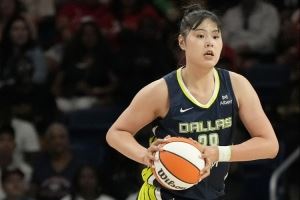 段冉：李月汝今天给杨瀚森打了样 如果小杨能场均10+15就相当棒了图片